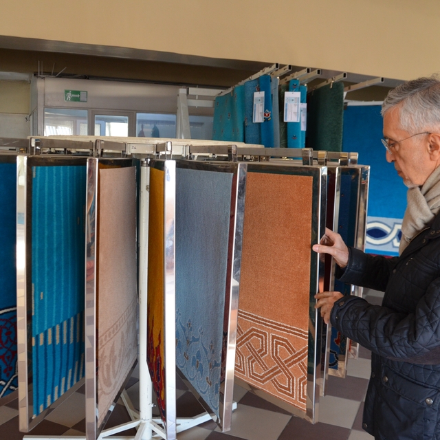 Tokyo Camii'nin halıları 26 yıl sonra yeniden Demirci'de dokundu