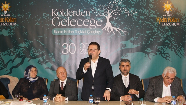 "Köklerden Geleceğe" Kadın Kolları Teşkilat Çalıştayı Erzurum'da gerçekleştirildi