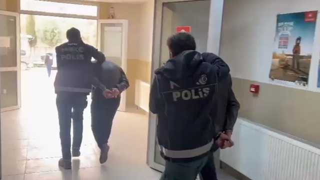 Antakya'da araçta captagon hap ele geçirildi: 2 tutuklama