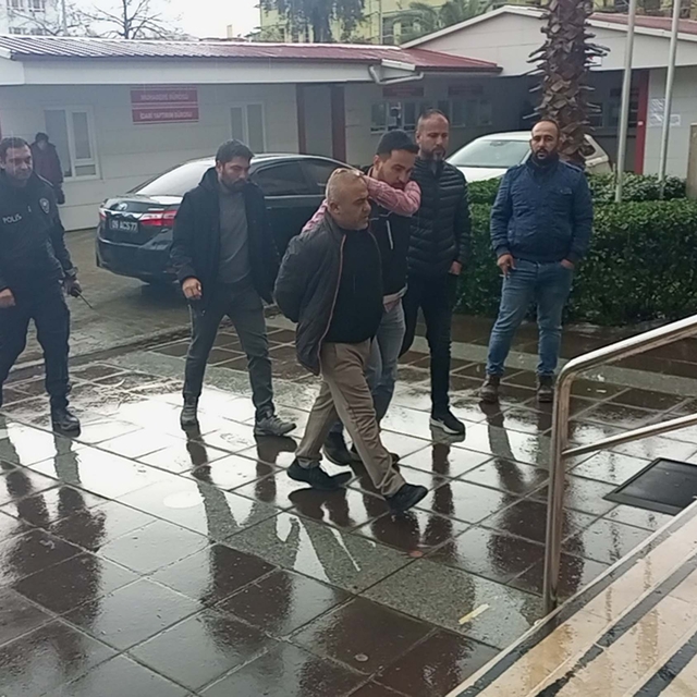 Çantasında 9 kilo metamfetamin ile yakalanan şüpheli, tutuklandı