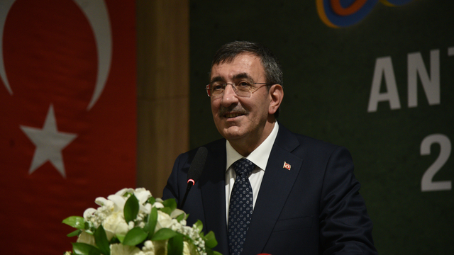 Cevdet Yılmaz: Avrupa, başkalarına güvenerek yola devam edemeyeceğini gördü (3)