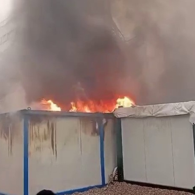 Konteynerde çıkan yangın korkuttu