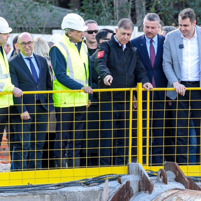 İzmir'in dev projesi Buca Metrosu'nda tünel kazıları tamamlandı