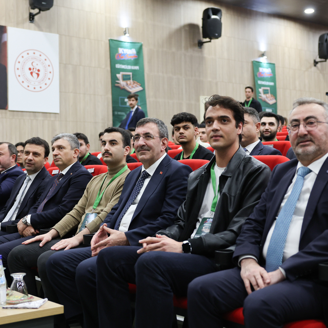 Cumhurbaşkanı Yardımcısı Yılmaz, "10. Tematik Kış Eğitimciler Kampı" progra...