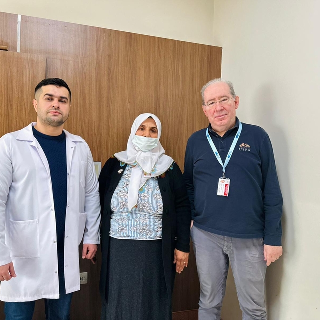 Siirt Eğitim ve Araştırma Hastanesinde bir hasta erken teşhisle sağlığına k...