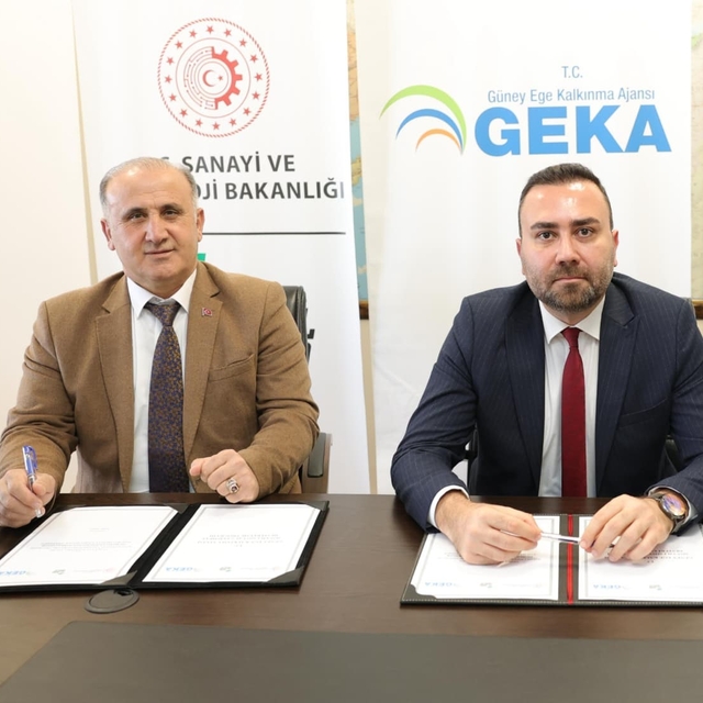 Başkan Kaya imzaladı: "İncirliovalı kadınların emeği değerlenecek"