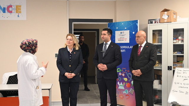 CHP Kadın Kolları Genel Başkanı Kaya, Osmaniye'de ziyaretlerde bulundu