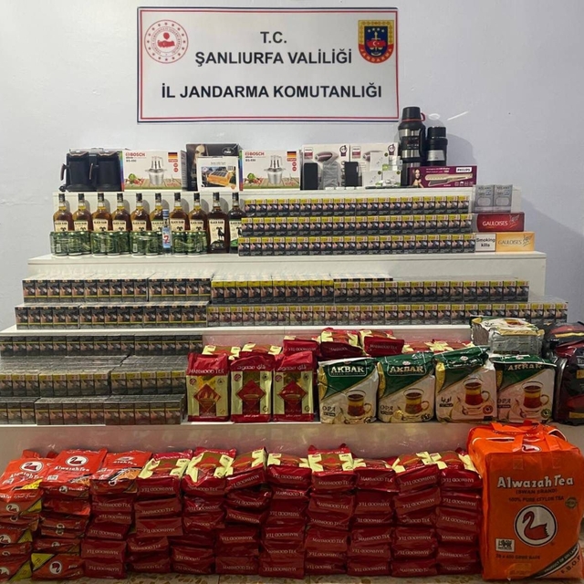 Şanlıurfa'da gümrük kaçakçılığı iddiasıyla 48 şüpheliye işlem yapıldı