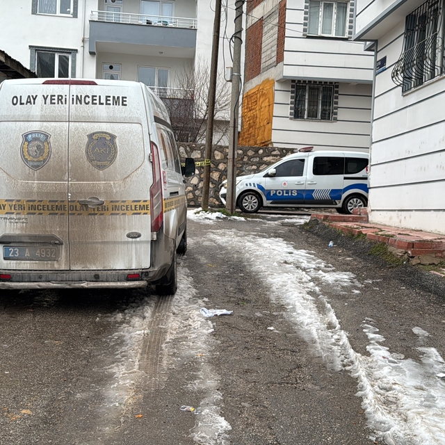 Elazığ'da sokakta havaya açılan ateş sonucu 1 kişi yaralandı