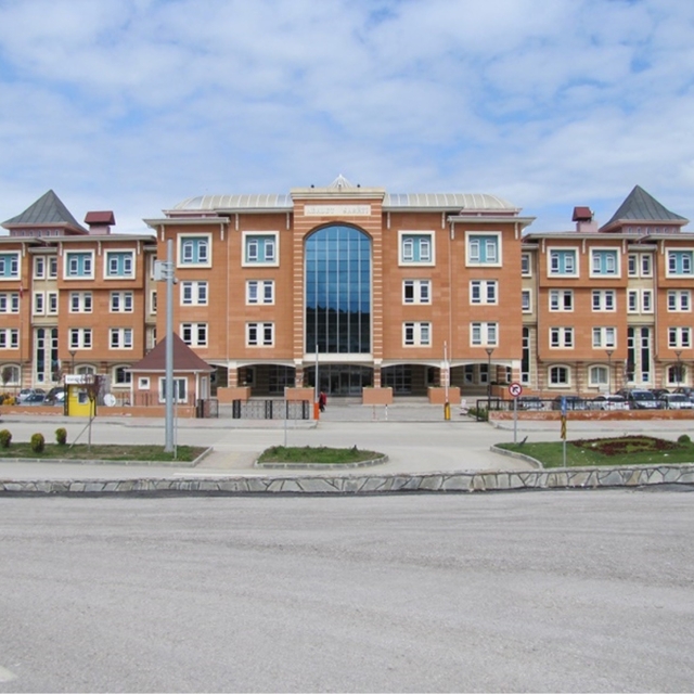 Evinde uyuşturucu olduğunu söyleyip kendisini ihbar eden sanık tahliye edil...