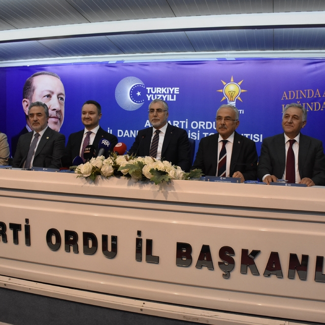 Çalışma ve Sosyal Güvenlik Bakanı Işıkhan, Ordu'da konuştu: