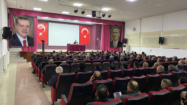 Niksar'da muhtarlar toplantısı yapıldı