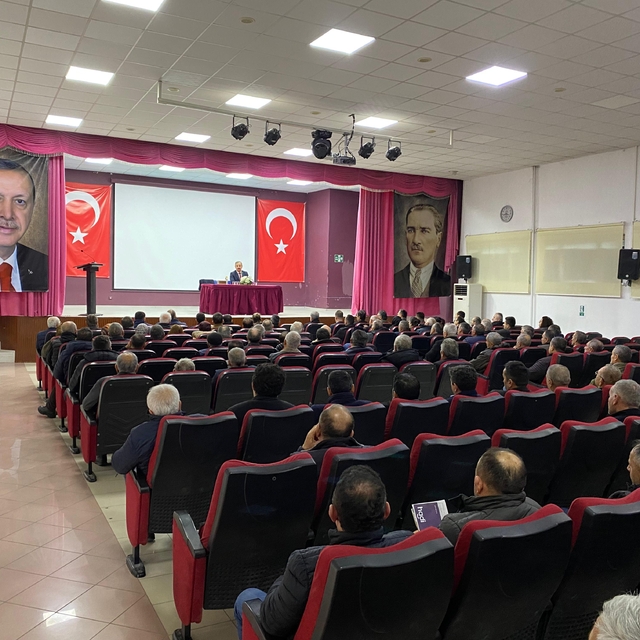 Niksar'da muhtarlar toplantısı yapıldı