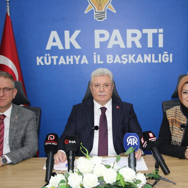 AK Parti Grup Başkanvekili Akbaşoğlu Kütahya'da konuştu: