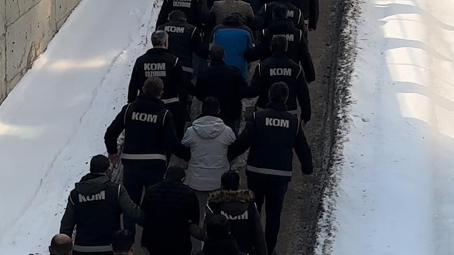 Erzurum merkezli 5 ilde usulsüz kredi operasyonu: 38 şüpheli yakalandı