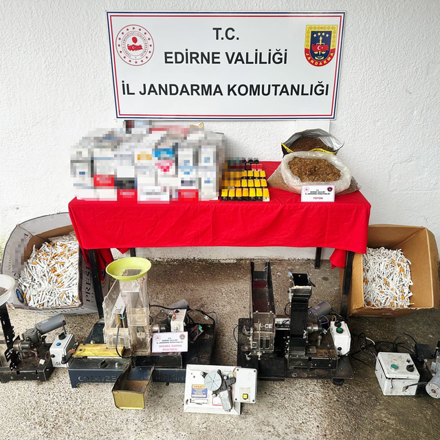 Edirne'de kaçak sigara imalathanesine çevrilen eve operasyon; 1 gözaltı