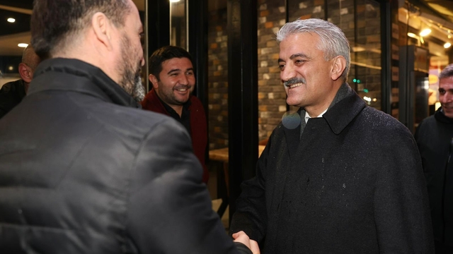 Vali Makas, Konuralp'de yapılan denetime katılarak esnafları ziyaret etti