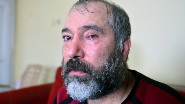 Durakta 'küfür' tartışmasında bardakla vurulan gözünü kaybetti, şüphelinin tutuklanmasını istiyor