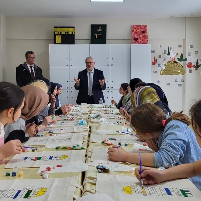 Ortaokul öğrencileri değerlerle buluştu