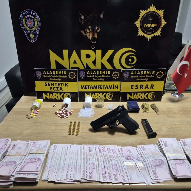Evinde uyuşturucu ile yakalanıp, tutuklandı