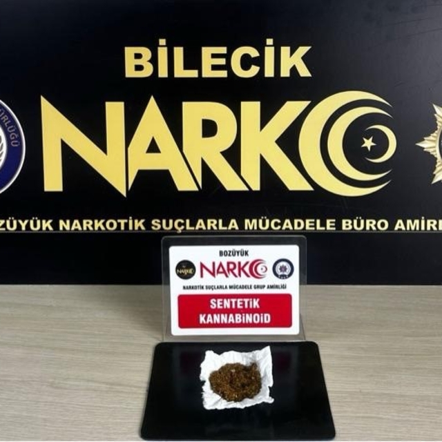 Bilecik'te sentetik kannabinoid ele geçirildi