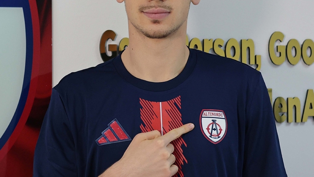 Altınordu Elazığspor önünde