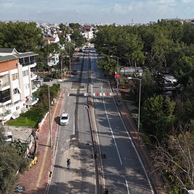Yağış sonrası bozulan yollar onarılıyor
Şiddetli yağışlardan sonra ekiplerd...