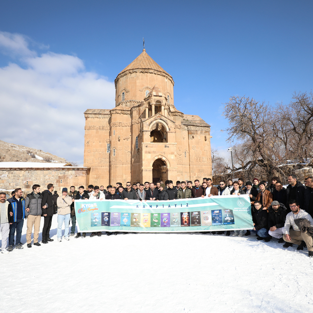 Tematik Kış Kampı'na katılan üniversite öğrencileri Van'ın güzelliklerine h...