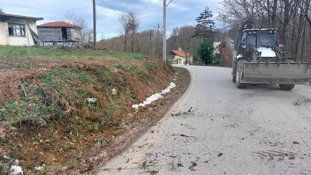 Köylerde alt yapı ve drenaj çalışmaları sürüyor