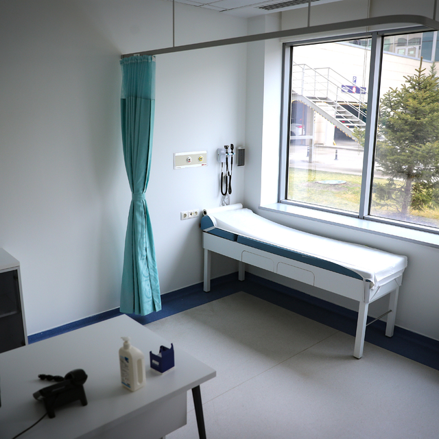 Türkiye'nin İlk Çocuk Nöro-Onkoloji Polikliniği Ankara'da hizmete açıldı