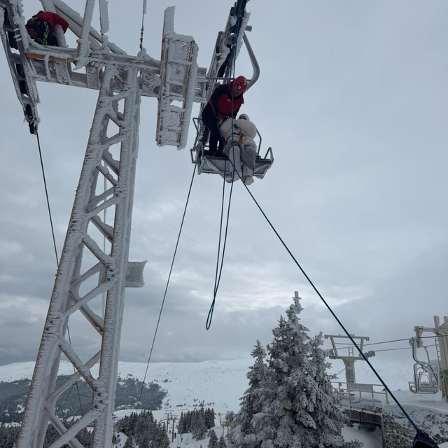 Uludağ'da telesiyej arızası: 40 tatilci mahsur kaldı