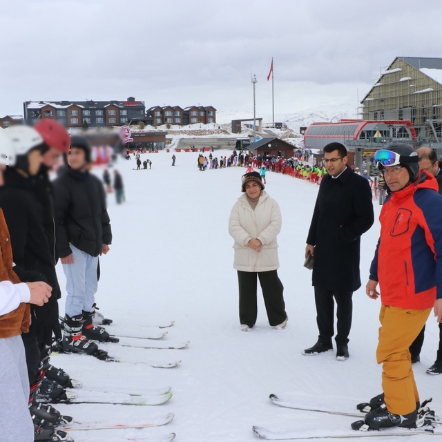 Denetimli Serbestlik'ten SSÇ'lere "Beyaz" dokunuş