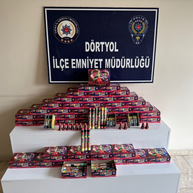 Dörtyol'da; maytap, havai fişek, meşale satışı yapanlar denetlendi
