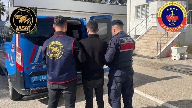 Antalya'da 25 yıl 15 gün kesinleşmiş hapis cezası bulunan firari yakalandı
