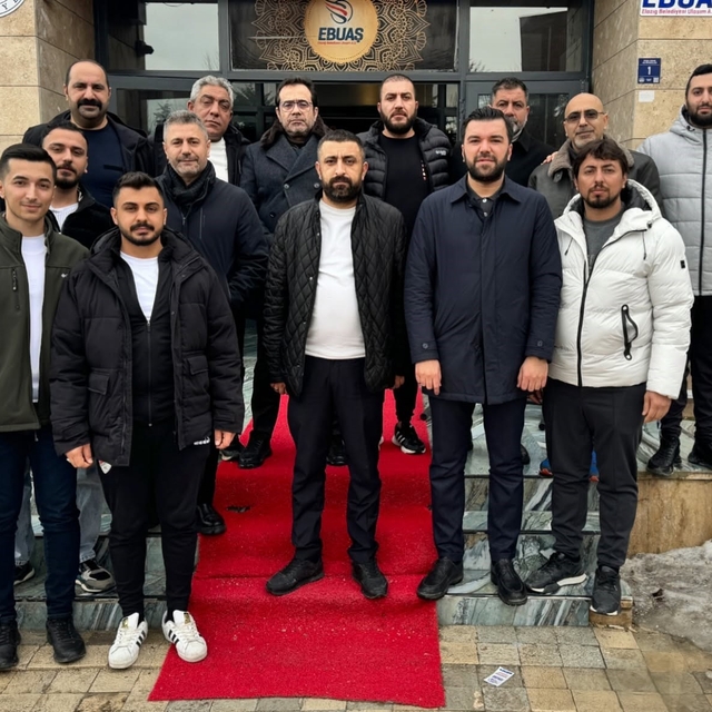 Elazığspor yönetimi, taraftar grup liderleriyle buluştu
