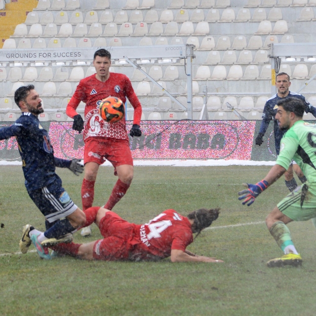 Erzurumspor FK - SMS Grup Sarıyerspor: 4-0