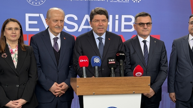 Bakan Tunç: Biz yargıyı birilerinin arka bahçesi olmaktan çıkardık