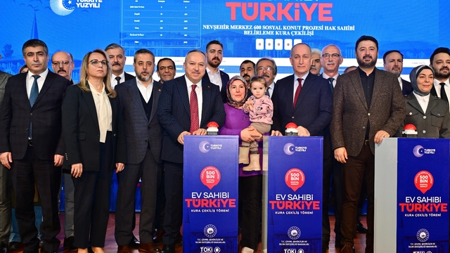 Nevşehir'de 'Yüzyılın Konut Projesi'nde kuralar çekildi