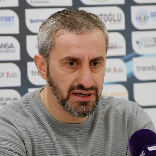 Serkan Özbalta: "Önümüzde 15 hafta var ve çok sayıda final maçı oynayacağız...