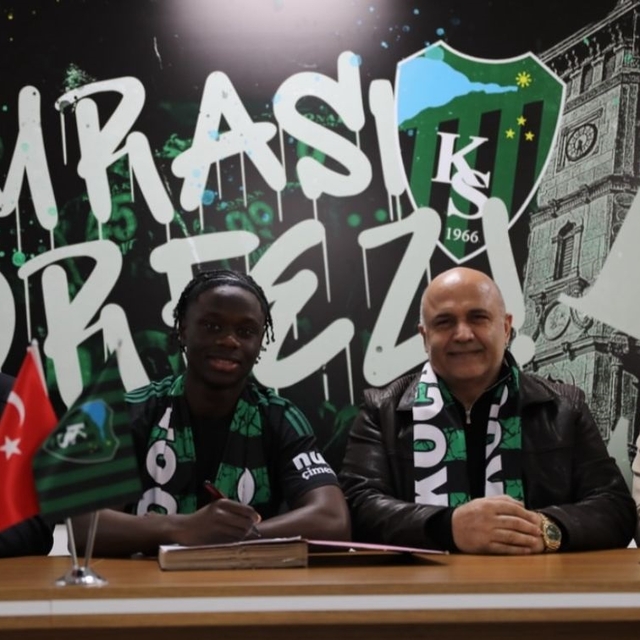 Kocaelispor, Mahamadou Susoho'yu renklerine bağladı