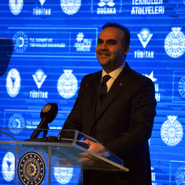 Bakan Kacır, Kahramanmaraş'ta 6,4 milyar liralık 18 projenin açılışını yapt...