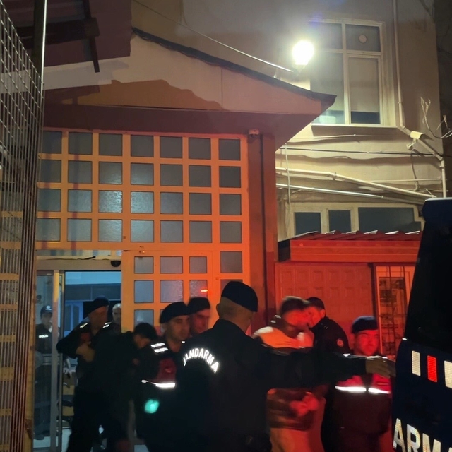 Aydın'da 152 bin 800 sentetik hap ele geçirildi (2)