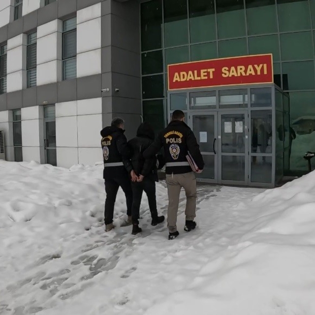 Sahte banka dekontlarıyla 14 milyon TL'lik vurgun