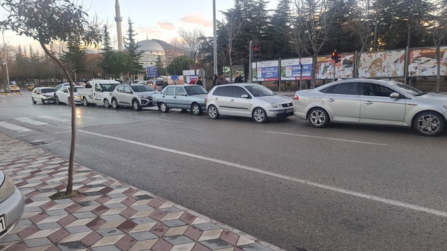 Isparta'da 7 aracın karıştığı zincirleme kaza
