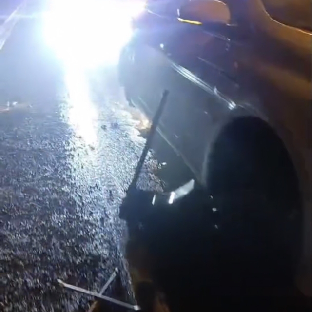 Siverek-Diyarbakır yolunda derin çukur onlarca araçta hasar oluşturdu