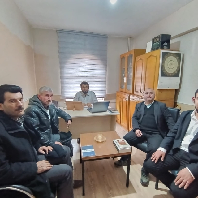 Seyitgazi'de din görevlilerinden "Kitap Oku-Yorum" buluşması