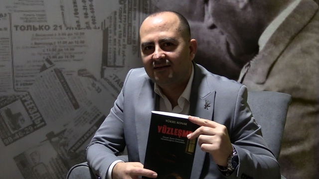 Babasının tavsiyesiyle başladı, mesleki hızıyla bitirdi
Zabıt katibinin klavyesi bu kez roman için çalıştı