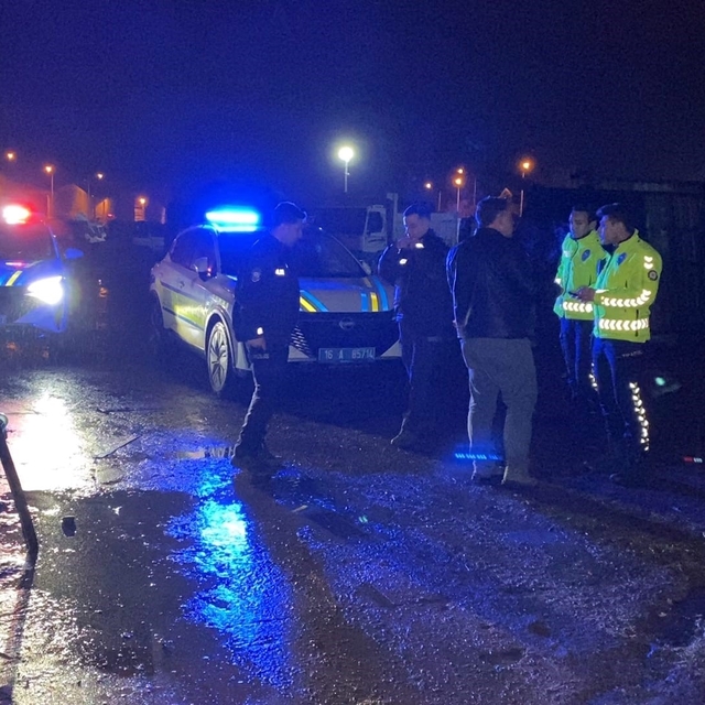 Çarpıp kaçtı, plakasını düşürünce yakalandı