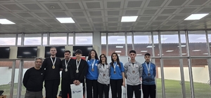 Erzincanlı sporcular Trabzon'daki havalı silahlar müsabakalarına damga vurd...