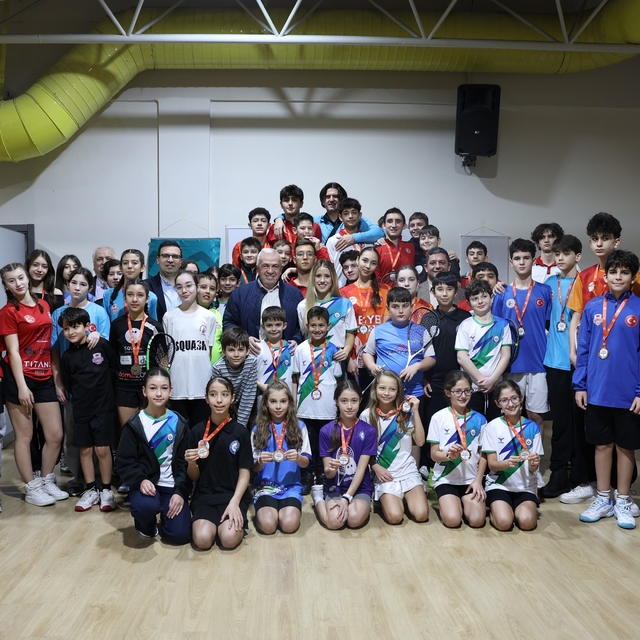 Nilüfer'de squash heyecanı